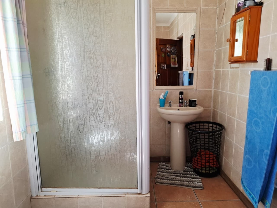 4 Bedroom Property for Sale in Generaal De Wet Free State